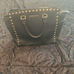 Michael Kors Large Studded Bag, excellent condition!!